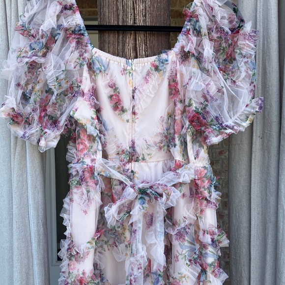 Floral Ruffle Maternity Dress - Picture 4 of 6